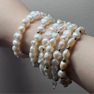Set of 6 Freshwater Pearl Bracelet 💗